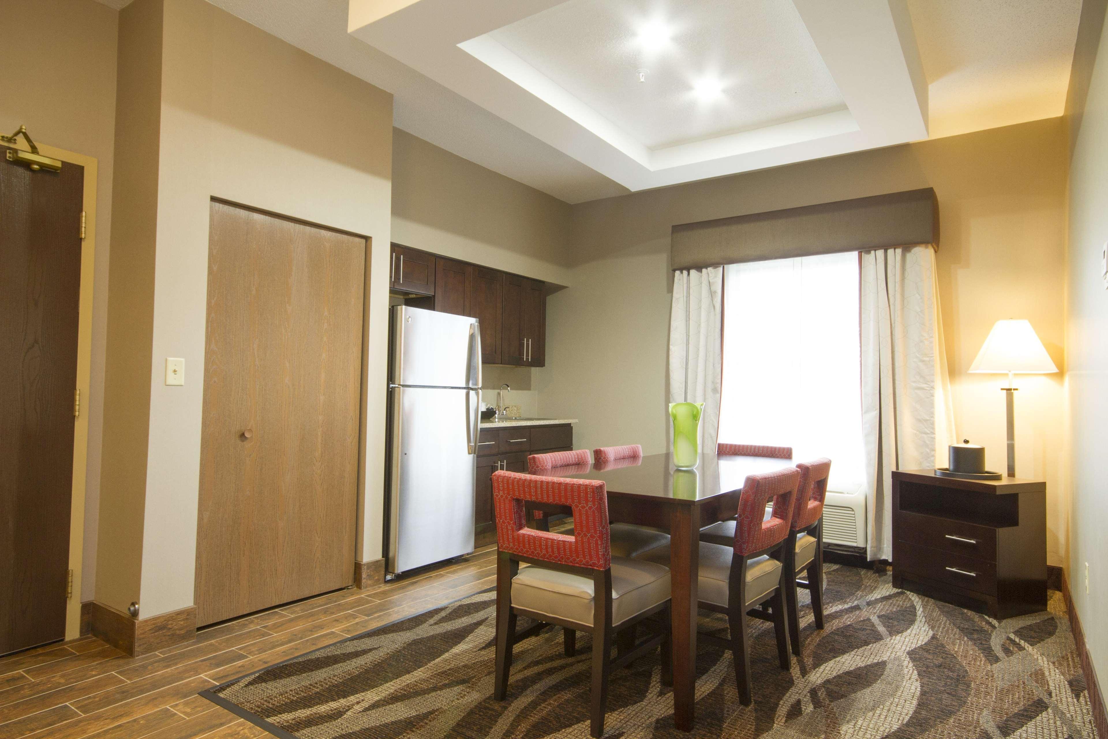 Hampton Inn Marshall Buitenkant foto