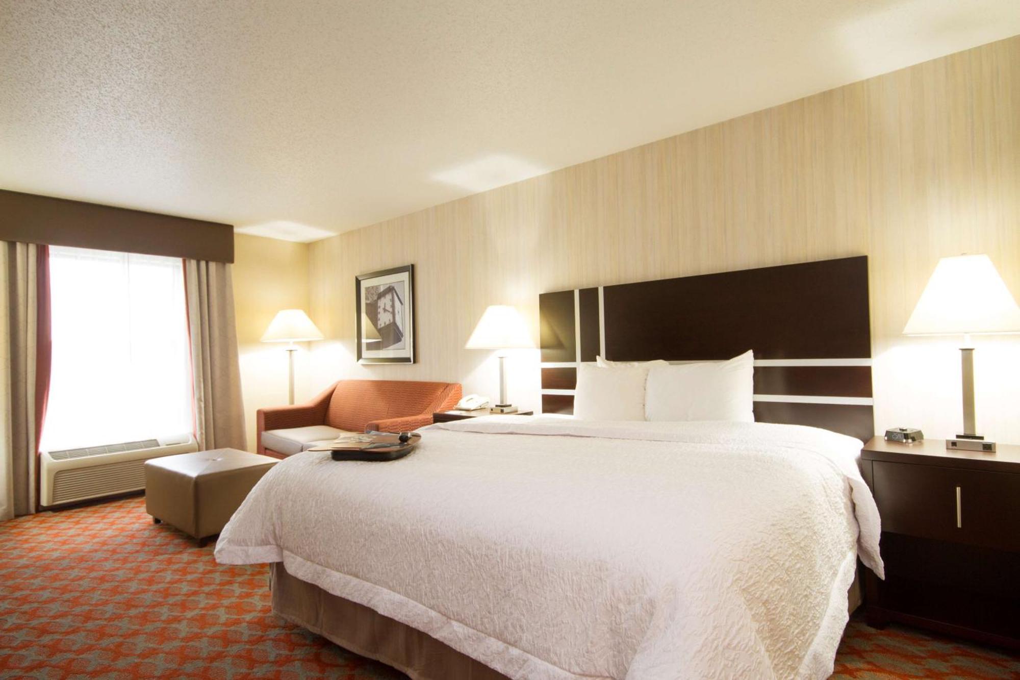 Hampton Inn Marshall Buitenkant foto