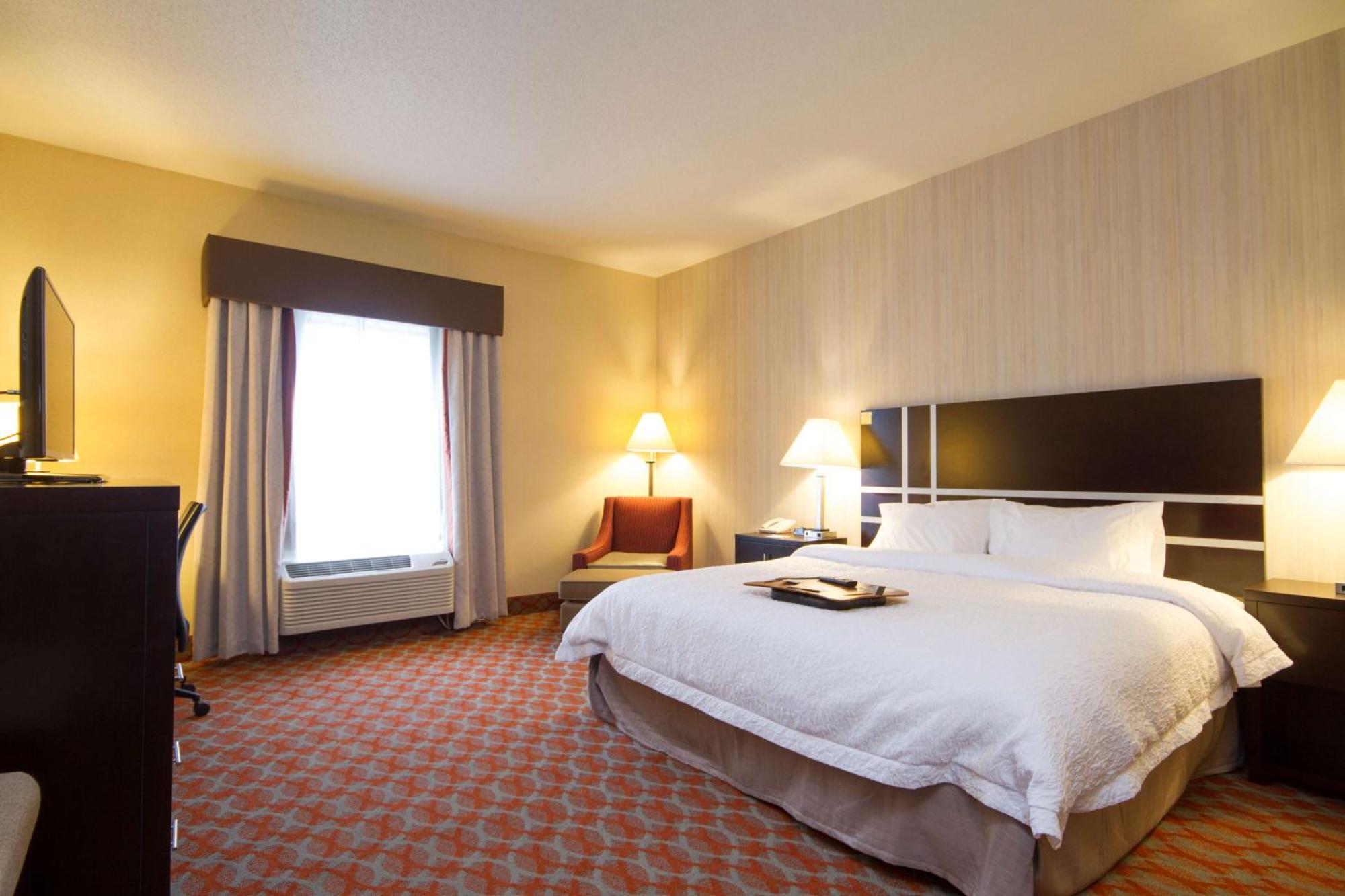 Hampton Inn Marshall Buitenkant foto